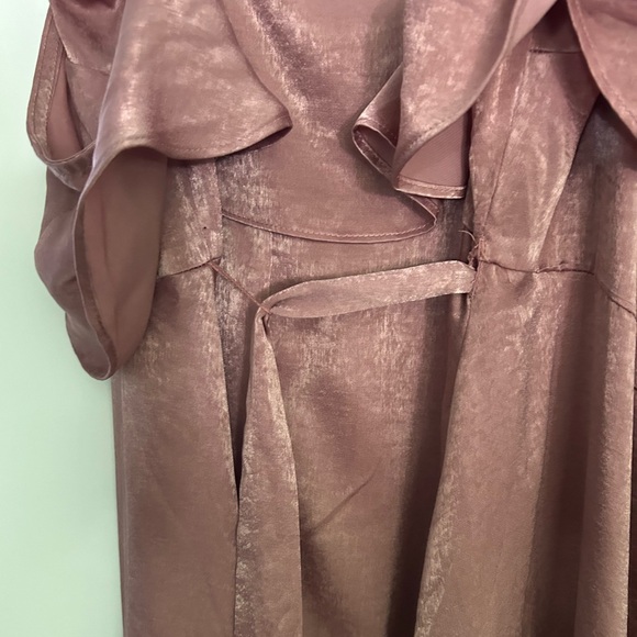 Lulu’s Mauve, long satin align dress - Picture 14 of 16